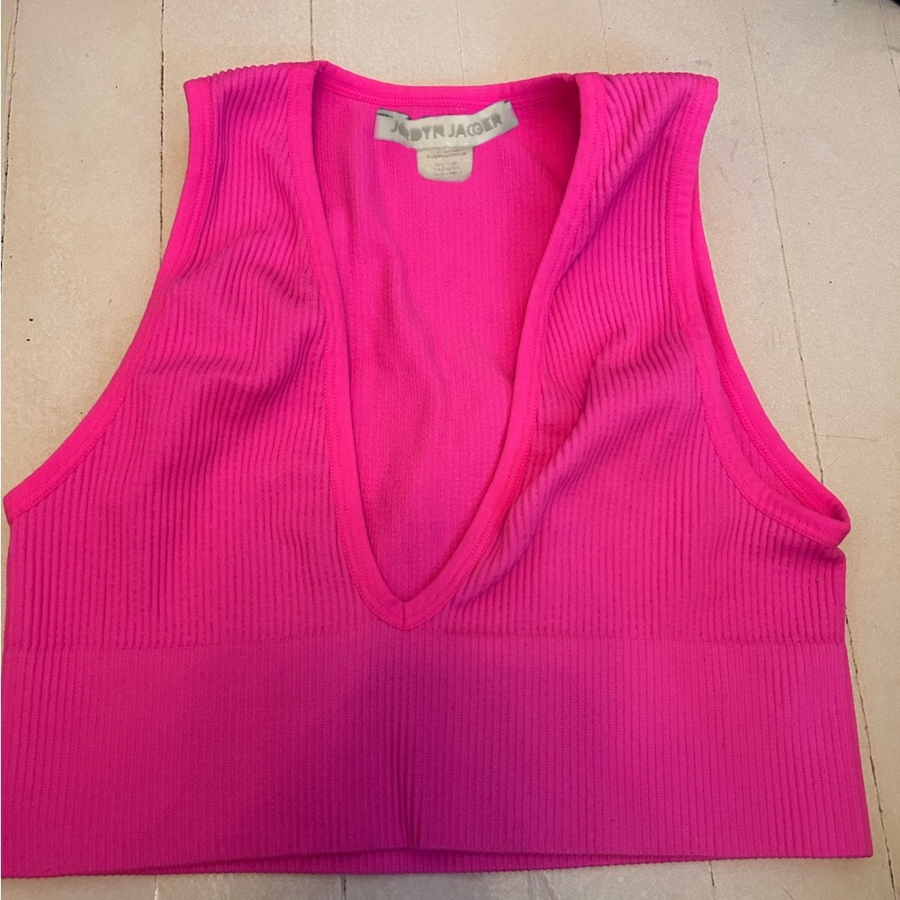 hot pink crop top